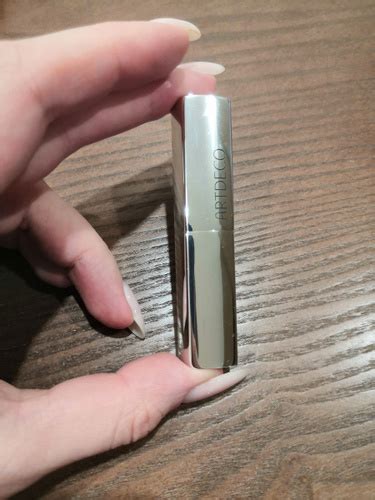 Бальзам для губ ARTDECO Color Booster Lip Balm оттеночный проявляющийся pH эффект тон nude