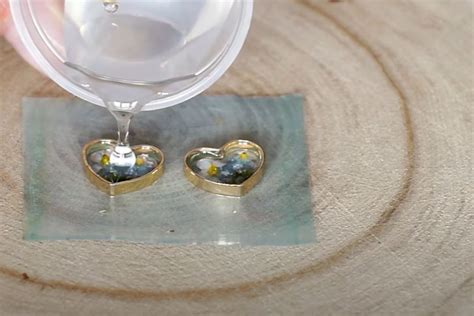 Best Uv Resin For Jewelry A Guide To Top Quality Choices