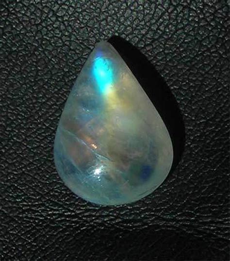 лунный камень