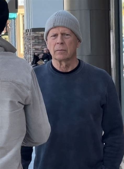 Bruce Willis Fue Visto Por Primera Vez Luego De Haberse Revelado Su