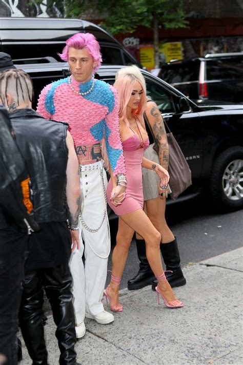 Megan Fox Looks Crazy Hot In Pink Mini Dress Photos The Fappening