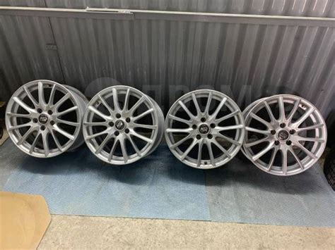 Литьё OZ R17 ET35, OZ, 17", 1 шт, Ширина диска 7.5" Вылет (ET) 35 мм ...