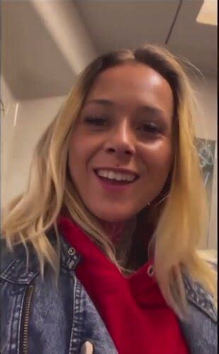 Gorgeous Blonde Peeing ThisVid