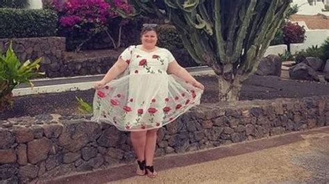 Dominika Gwit Pochwali A Si Zdj Ciem W Bikini