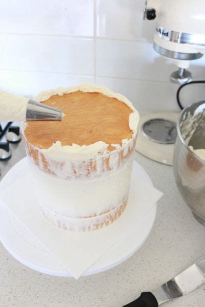 How To Semi Naked Cake Artofit