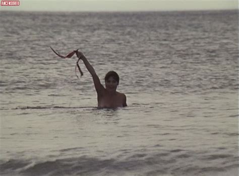 Suzanne Lloyd Nude Pics Page 1