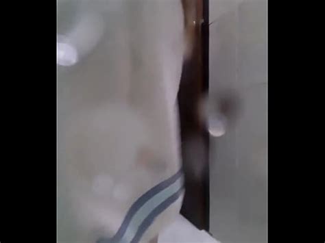 Encontré este video de la empleada de mi novio en el celular de él XVIDEOS