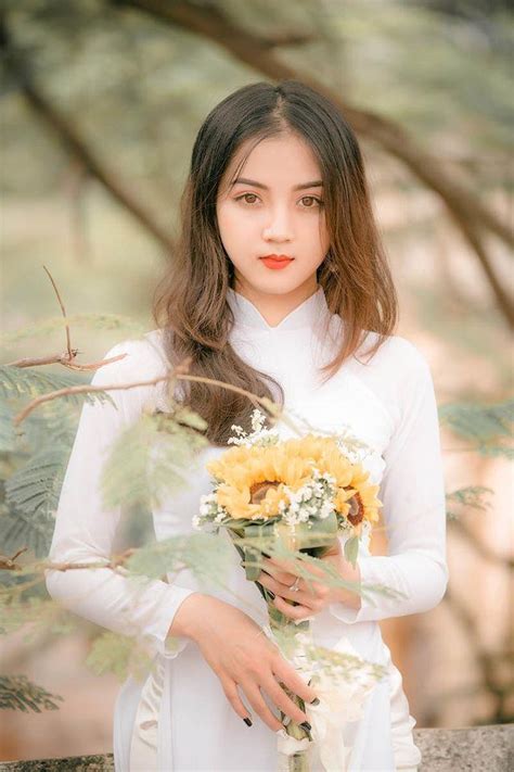 B Ba G I Xinh H Th Ng M I To N N Ng Th V I Hot Girl Hack Tu I G Ng M T Tr Znews Vn