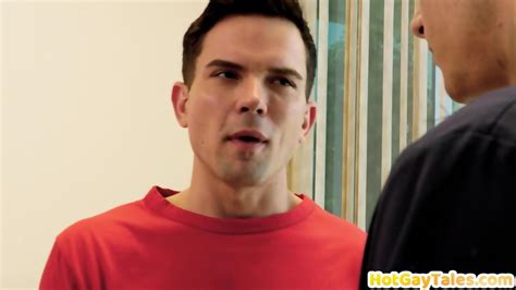 Tattooed Jock Mouth Jizzed After Bareback Anal With His Guy