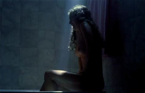 Nude Video Celebs Leonor Seixas Nude A Passagem Da Noite