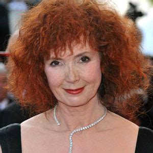 Sabine Azéma Sexy Photos en bikini plutôt qu avec une écharpe pour 67 des fans Le Celebrity