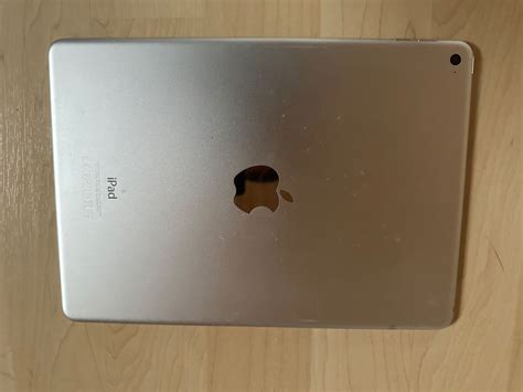 iPad Air 2 (Model A1566) 128GB (Gebraucht) in Lyss für CHF 101 – nur ...