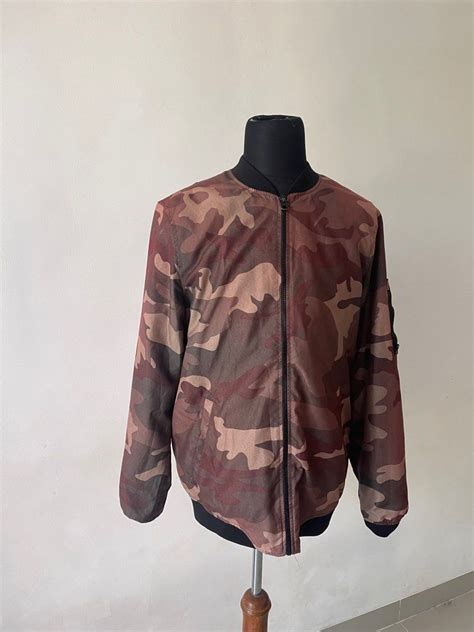 jaket pullbear original fesyen pria pakaian atasan  carousell