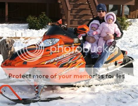 Where To Plug In Heated Helmet Shield On F7 Hardcore Sledder