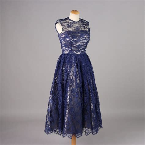 Improvvisamente L'abito Scorso: Stile Vintage E Limited Edition Nelle Scelte Di Merchandising E Buying Del Settore Moda 6
