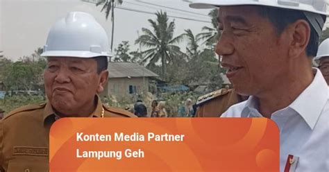 Momen Gubernur Lampung Semringah Usai Dipuji Presiden RI Jokowi Rajin