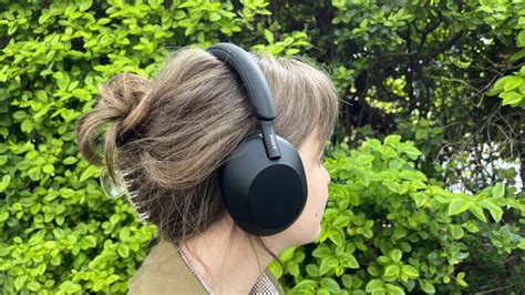 wh xm black