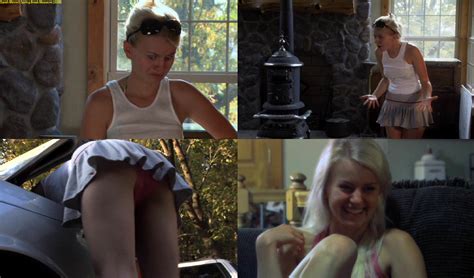 Naked Sarah Minnich In Spring Break Massacre