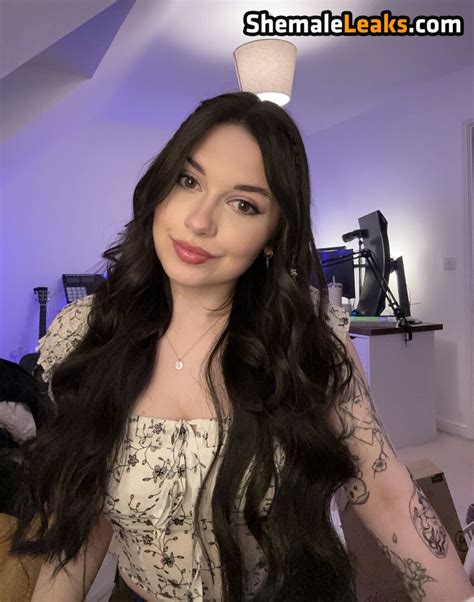 Harrie Silver HarrieSilver Leaked Nude OnlyFans Photo 17 ShemaleLeaks