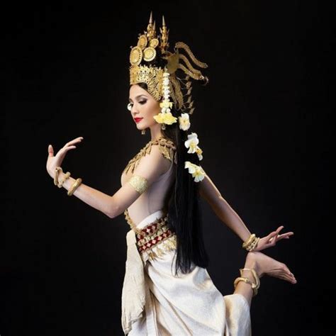 Stream Nh C Khmer Hot Tiktok Remix By Tun Music By Tun Music Listen