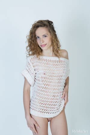 Curly Blonde Reveals Her Indulging Pussy Before She Take XXX Dessert