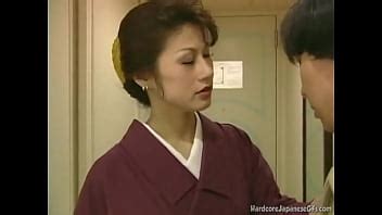 Japanese Babe Fucking Threesome XNXX