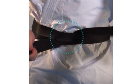 How To Tie A Karate Belt: Explained In Easy Steps