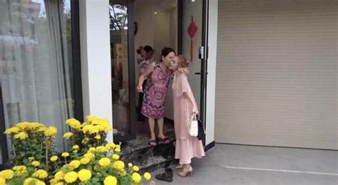 O Chi U Con D U C A M Ch Ng Nh H O M N Hot Girl N O C Ng C B Quy T Ri Ng