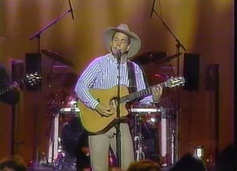 Baby Faced Garth Brooks Belts The Dance” In Life Changing Performance