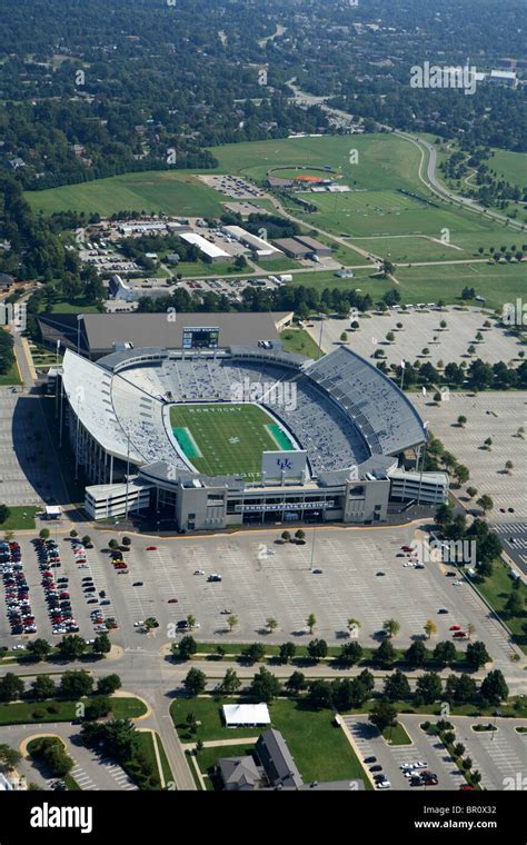 Commonwealth Stadium