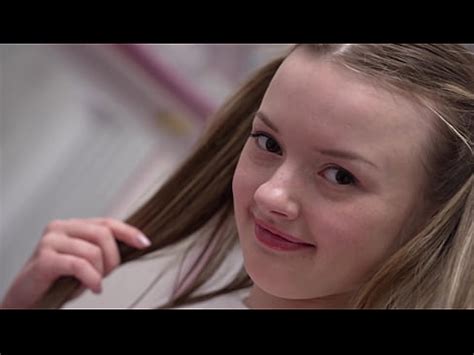 Monster Cock Crush Ass Angelica Avec Gape Et Sperme Dans La Bouche