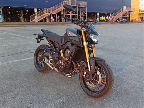Купить б у Yamaha MT 09 FZ 09 инжектор 6 передач в Новосибирске серый naked bike 2015 года на