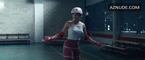 SOPHIE MARIE LARROUY Nude AZNude