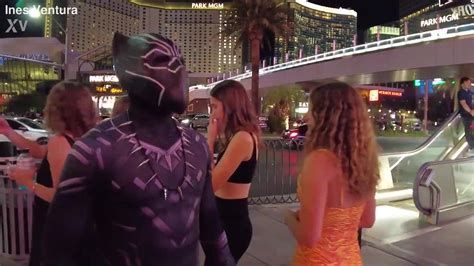 Xvideos On The Bus Flagras Novinha Semi Nude Na Rua Cnn Amador