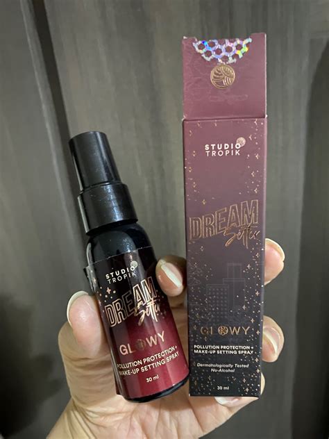 Studio Tropik Dreamsetter Glowy Setting Spray Ml On Carousell