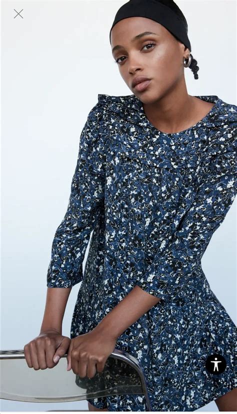 Платье фирмы Zara