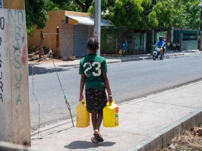 Escasez De Agua Es Cr Tica En El Gran Santo Domingo Informe