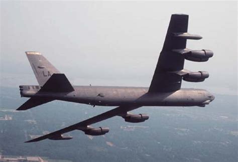 Aircraft Information - B52 Stratofortress