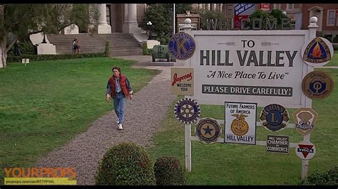 Back To The Future Prop 1955 Welcome To Hill Valley Sign Emblems