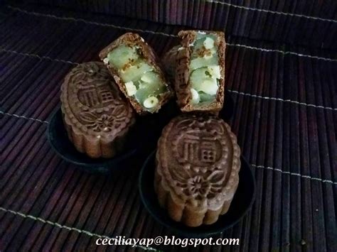 Sassy Haven Chocolate Mooncakes