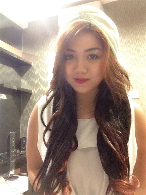 Koleksi Foto Hot Dan Seksi Angelina Pinky Aka Rully Angelina MALAYA PICT