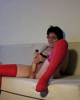 Granny Lisa Yo And Johny In Latex Fetish And Trampling Porn Pictures XXX Photos Sex Images