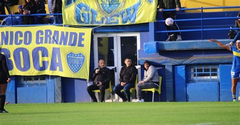 Con Román y a cancha llena el Boca de las chicas ganó y sigue arriba