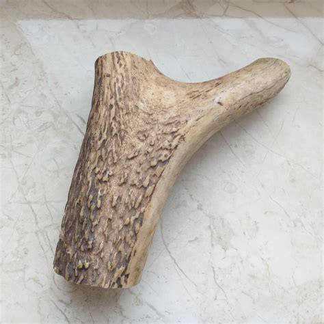 Рукоятка для ножа «Феникс». Кость, ручная резьба. — Майстерня Shop-Handmade