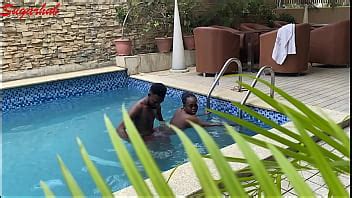 She Meet Me In A Swimming Pool And Choose To Fuck Me XNXX