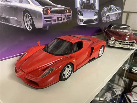 Ferrari Enzo Hot Wheels Gebraucht in Büsserach für CHF mit Lieferung auf Ricardo kaufen