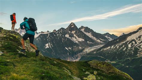 Arc'teryx | Hitta jackor, fleece och T-shirts från Arc'teryx | Fri frakt