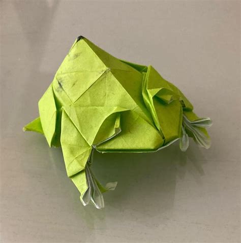 Origami Frog Toad Left Designed By Riccardo Foschi Origami Frog Right Designed By Muneji