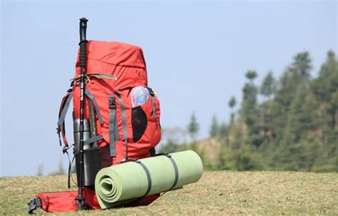 hiking essentials    bring    hiking adventure