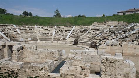 Bayesian Latent Class models for diagnostic test evaluation and true ...